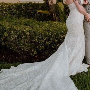 Beckers wedding dress